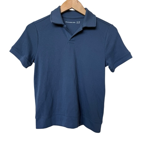 Abercrombie Kids Boys Blue Polo Shirt Size 12 Short Sleeve Classic Waffle Knit - Picture 1 of 5
